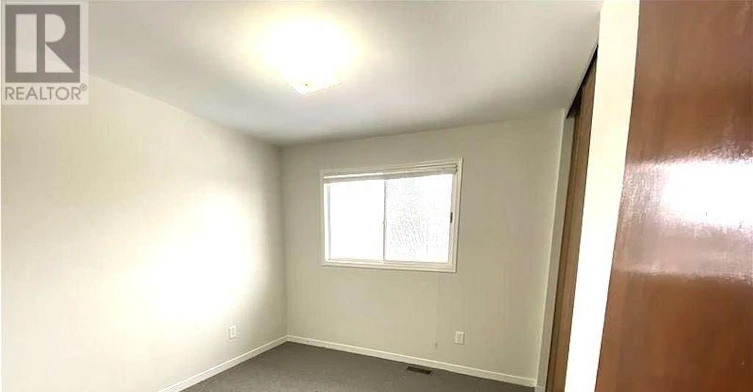 5 Oak Street, New Tecumseth, ON, L9R 1M9 - 11