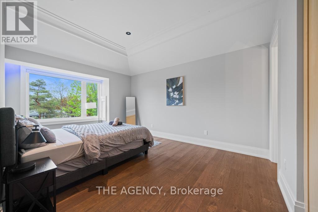 8 Frivick Court, Toronto, ON, M2M 3P6 - 35