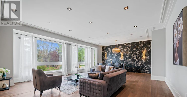 8 Frivick Court, Toronto, ON, M2M 3P6 - 6