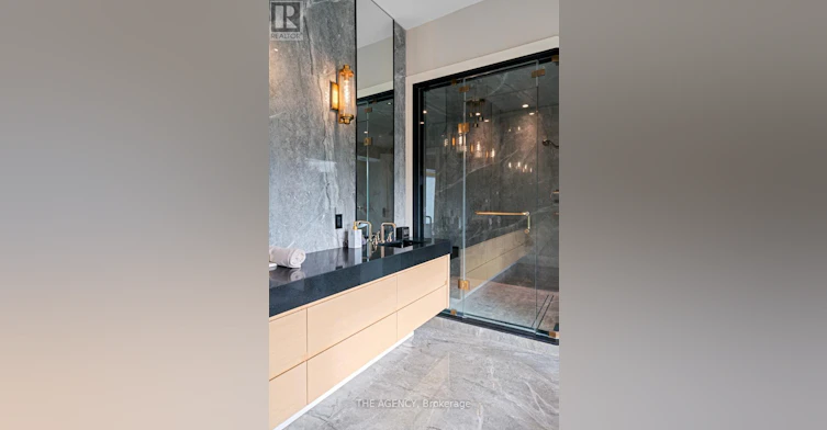 8 Frivick Court, Toronto, ON, M2M 3P6 - 45
