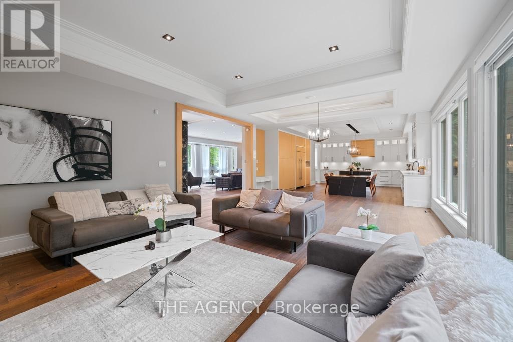 8 Frivick Court, Toronto, ON, M2M 3P6 - 13