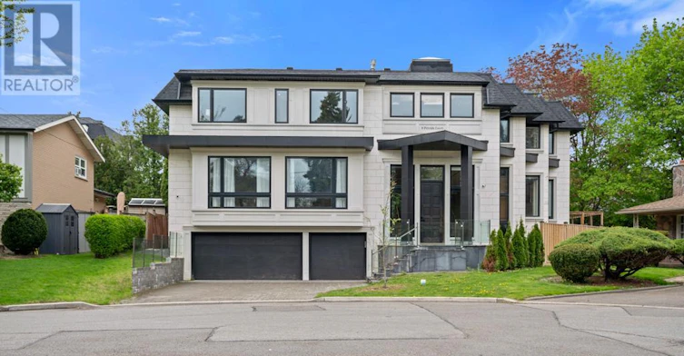 8 Frivick Court, Toronto, ON, M2M 3P6