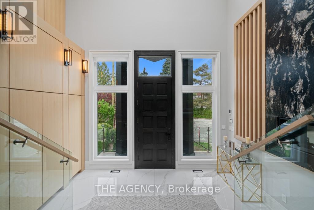 8 Frivick Court, Toronto, ON, M2M 3P6 - 5