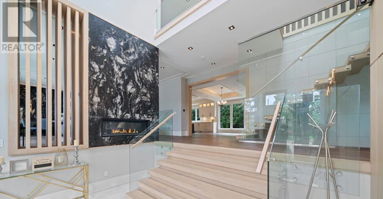 8 Frivick Court, Toronto, ON, M2M 3P6 - 4