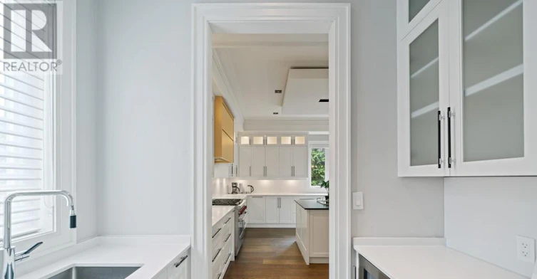 8 Frivick Court, Toronto, ON, M2M 3P6 - 20