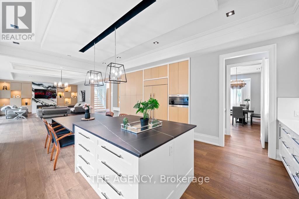 8 Frivick Court, Toronto, ON, M2M 3P6 - 19