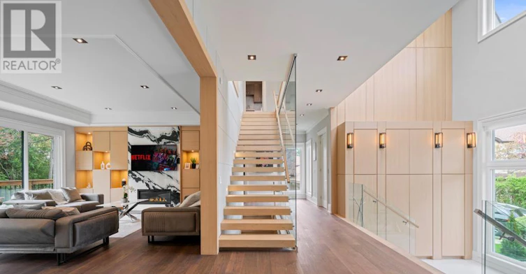 8 Frivick Court, Toronto, ON, M2M 3P6 - 10
