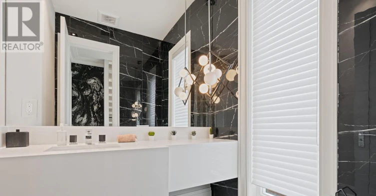 8 Frivick Court, Toronto, ON, M2M 3P6 - 23