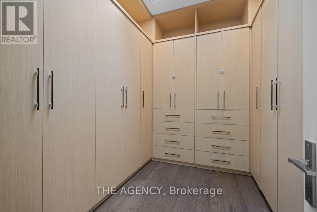 8 Frivick Court, Toronto, ON, M2M 3P6 - 34