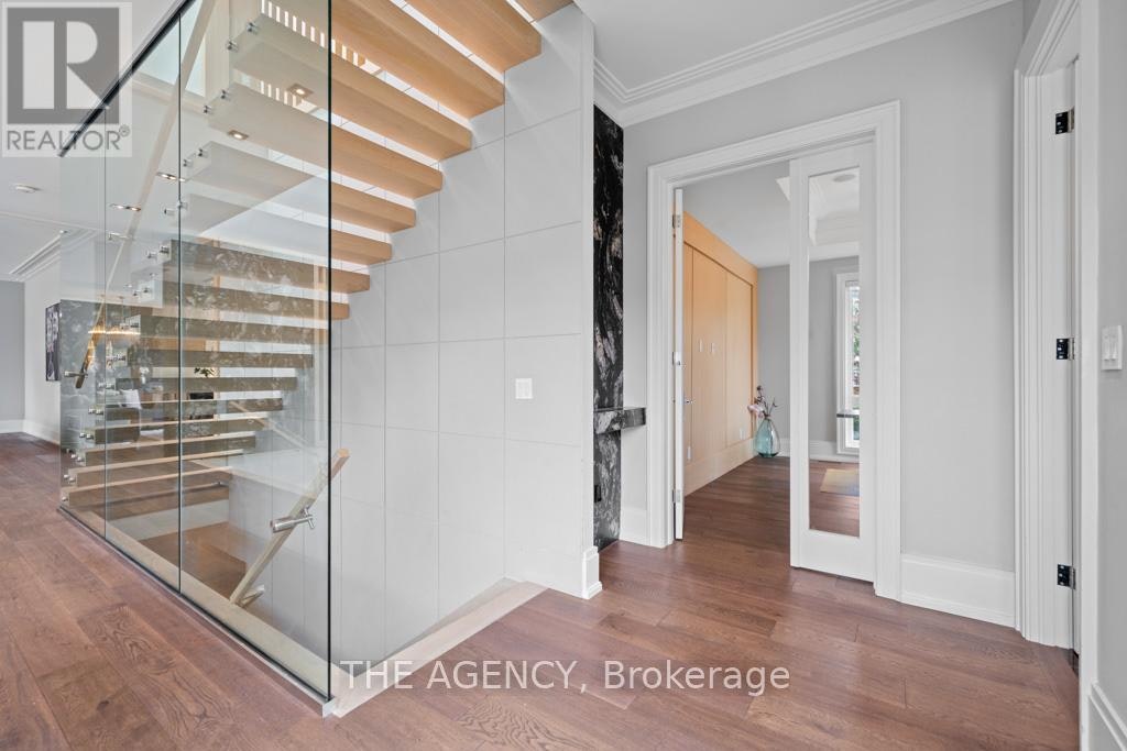 8 Frivick Court, Toronto, ON, M2M 3P6 - 22