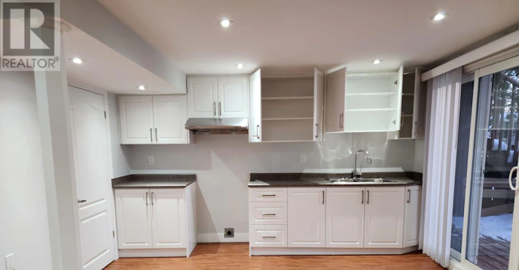38 Palmer Drive, Ajax, ON, L1S 5T9 - 4