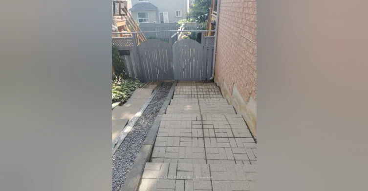BSMT-28 Lina Marra Drive, Vaughan, ON, L4K 5E8 - 3