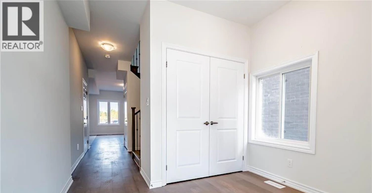 77 Renfrew Trail, Welland, ON, L3C 0K2 - 3