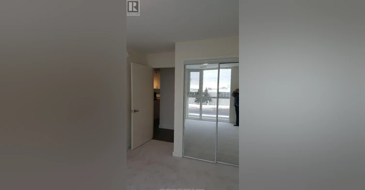 319-168 Sabina Drive, Oakville, ON, L6H 7C3 - 13