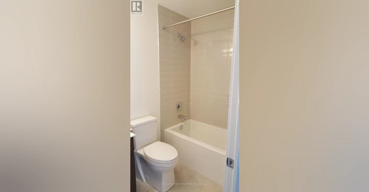 319-168 Sabina Drive, Oakville, ON, L6H 7C3 - 16