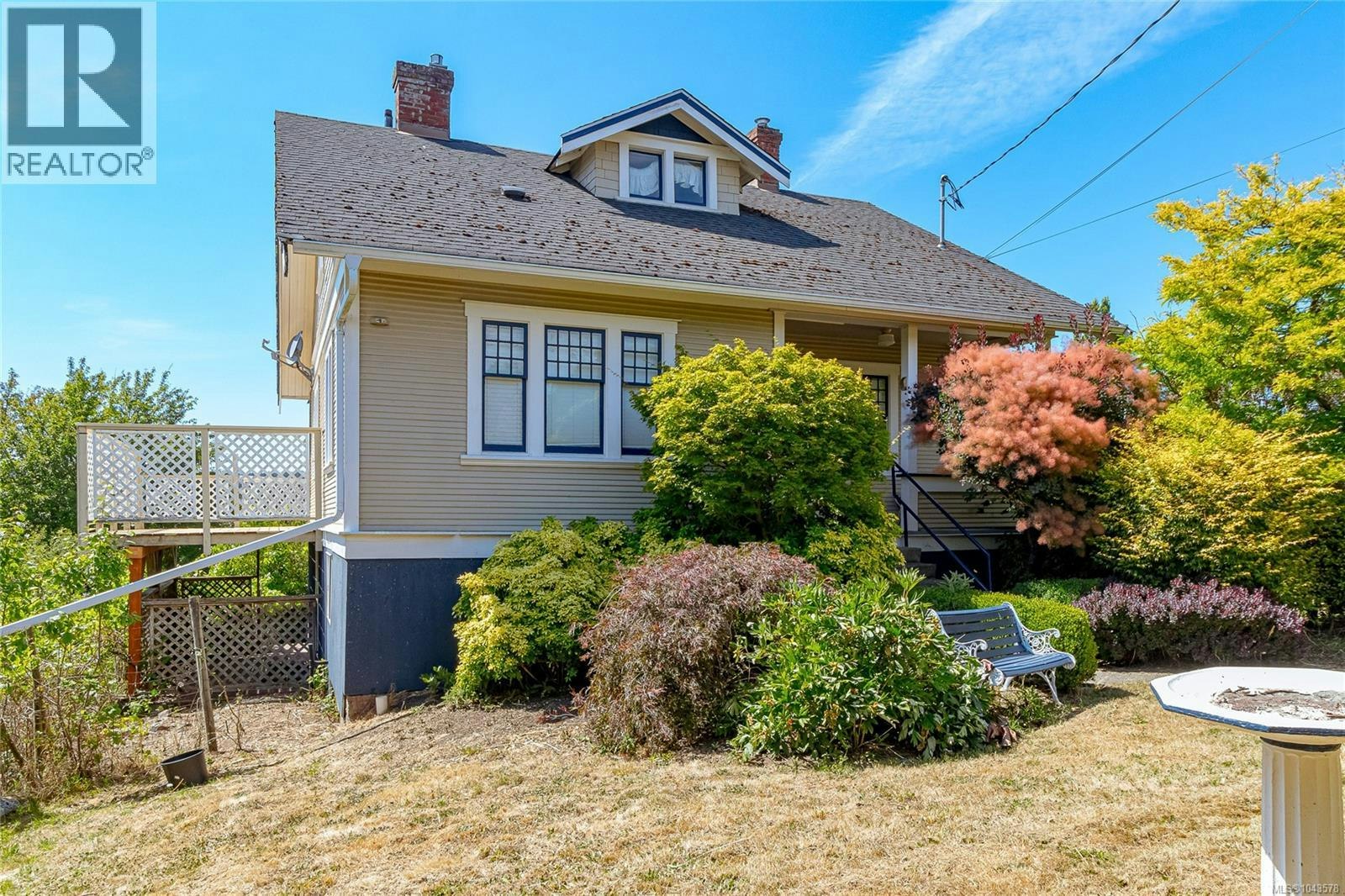 4014 Holland Avenue, Saanich, BC, V8Z 5K1