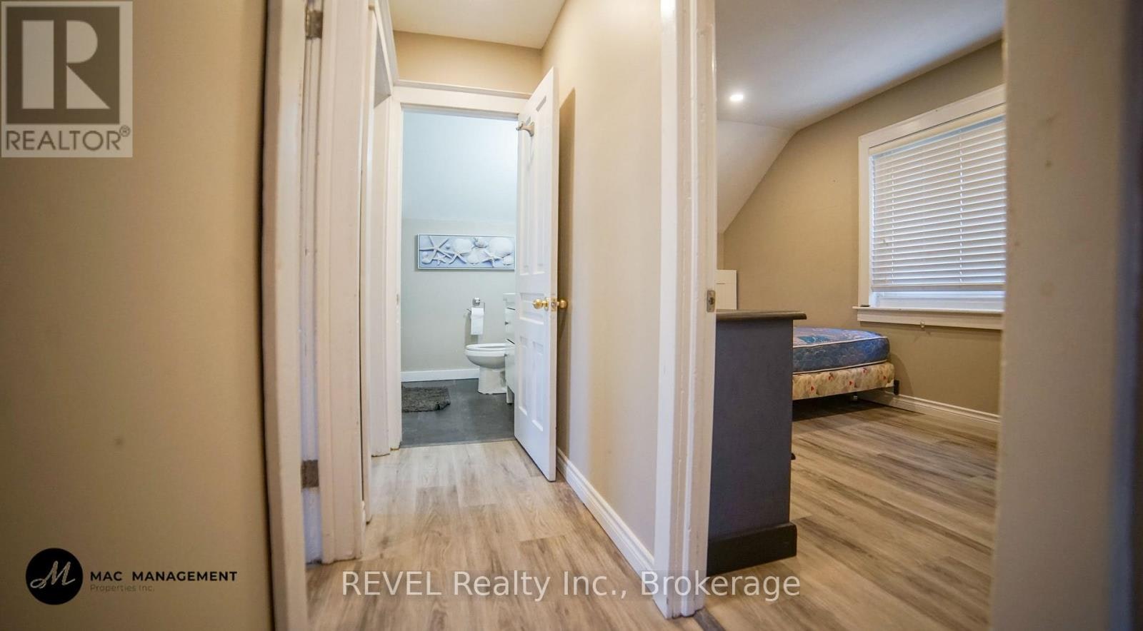 32 Edmund Street, St. Catharines, ON, L2R 2G2 - 10