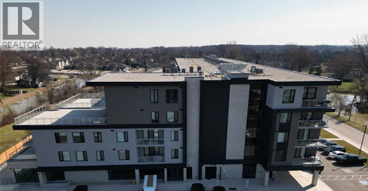 402-14400 Tecumseh Road East, Tecumseh, ON, N8N 0E9 - 2
