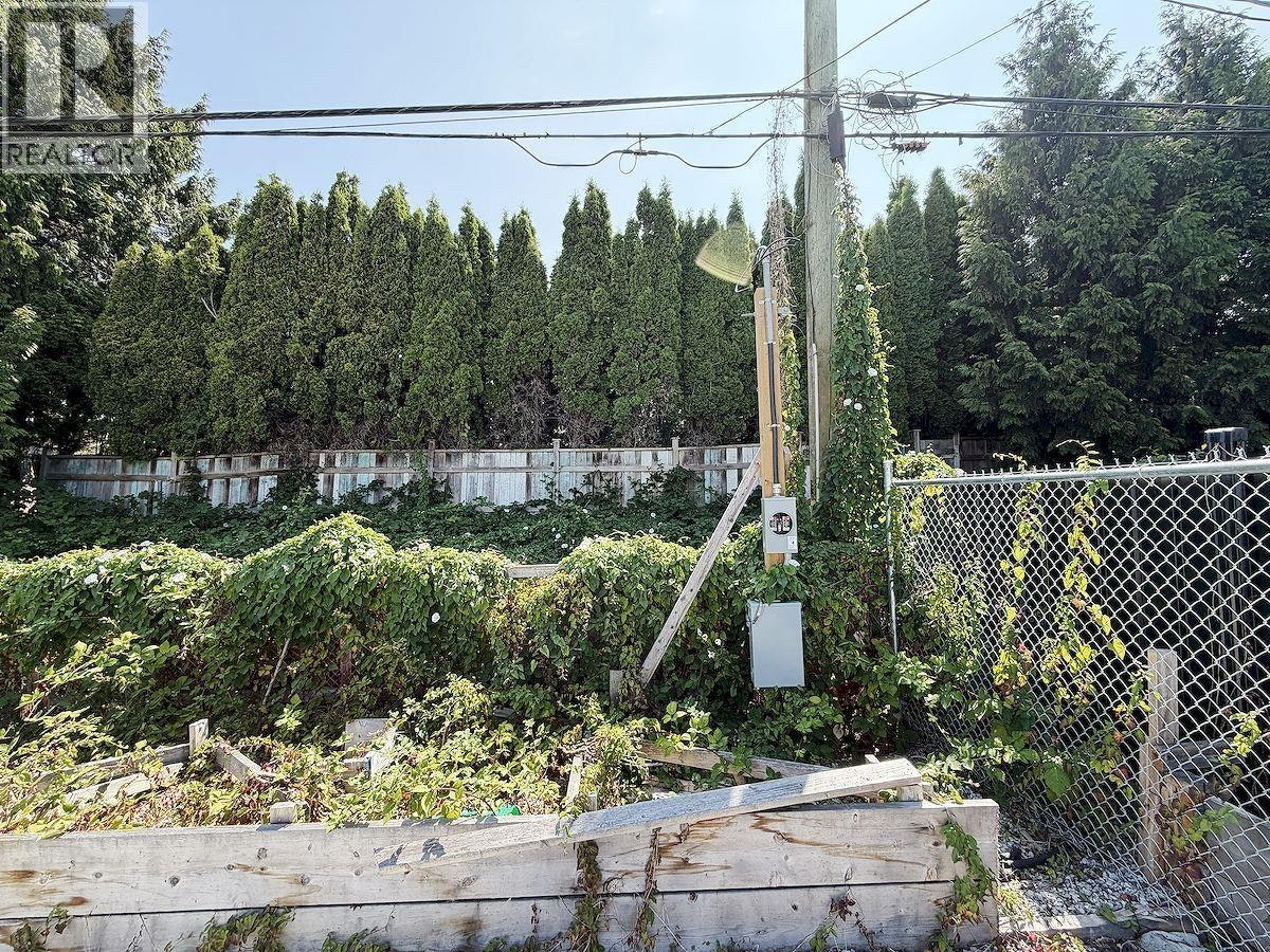 4100 Vanguard Road, Richmond, BC, V6X 2P4 - 6