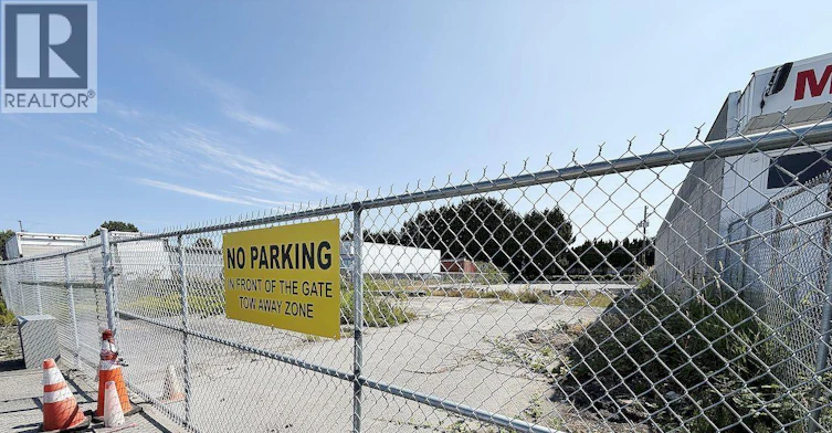 4100 Vanguard Road, Richmond, BC, V6X 2P4 - 2