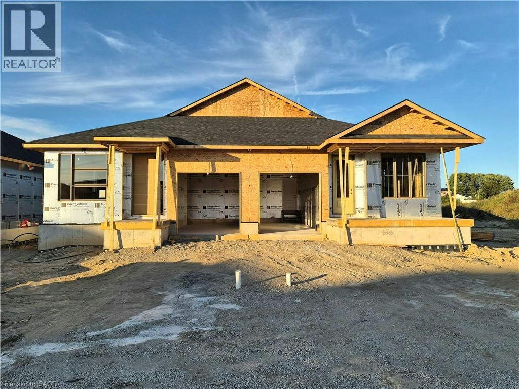 112 Thackeray Way, Minto, ON, N0G 1Z0