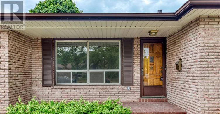 1236 Grange Road, Oakville, ON, L6H 1P7 - 3