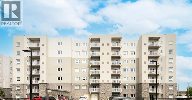 202-1675 Banwell, Windsor, ON, N8P 1P4 - 2