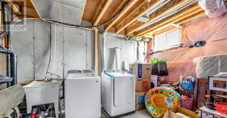 9 Hickling Lane, Ajax, ON, L1T 4R1 - 29