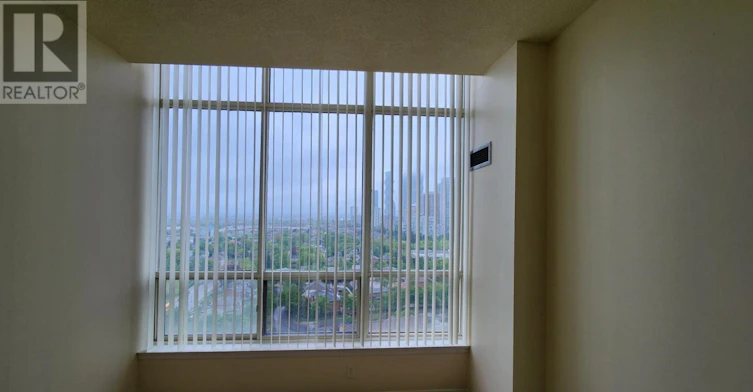 PH02-55 Elm Drive W, Mississauga, ON, L5B 3Z3 - 12