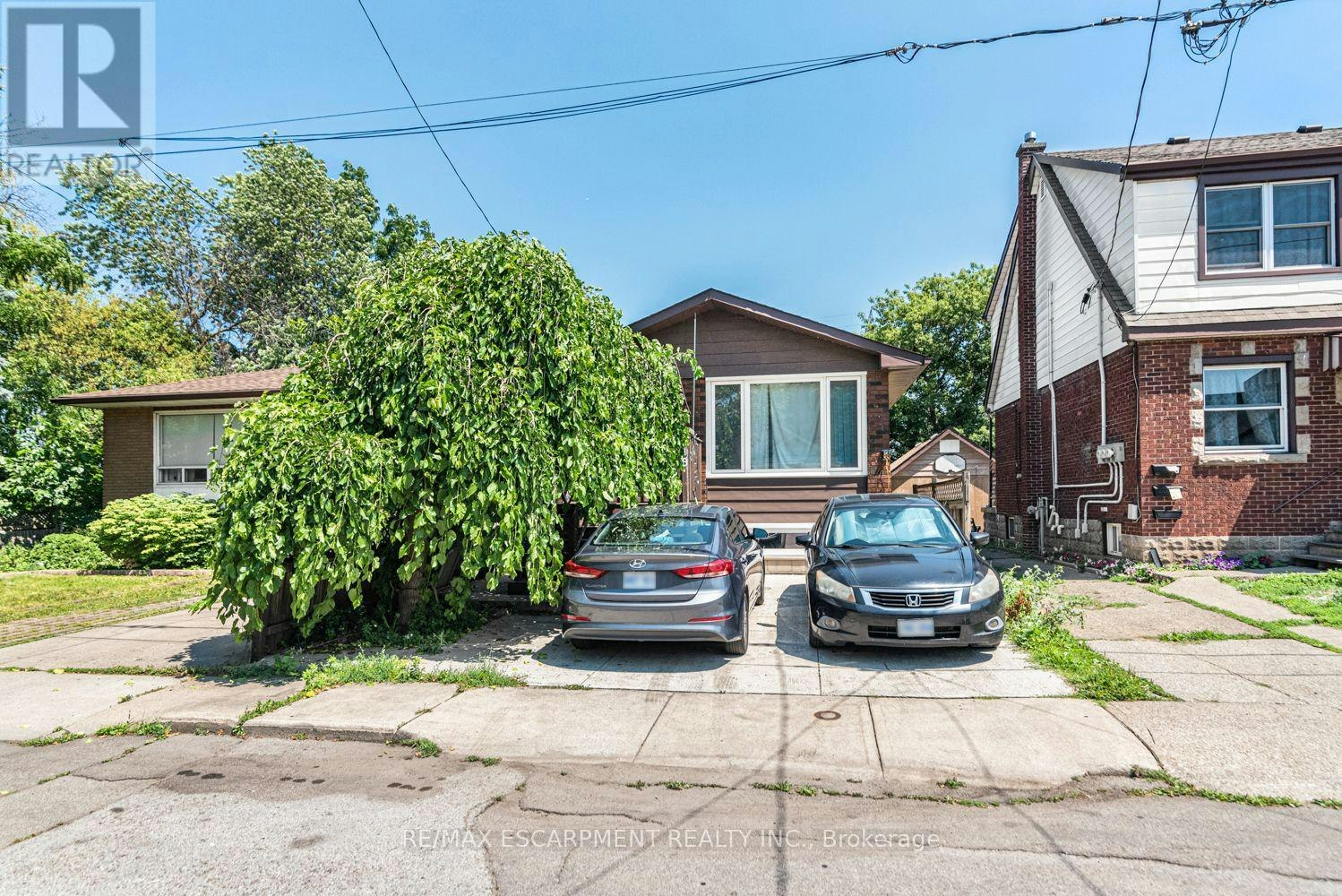 418 Fairfield Avenue, Hamilton, ON, L8H 5H9