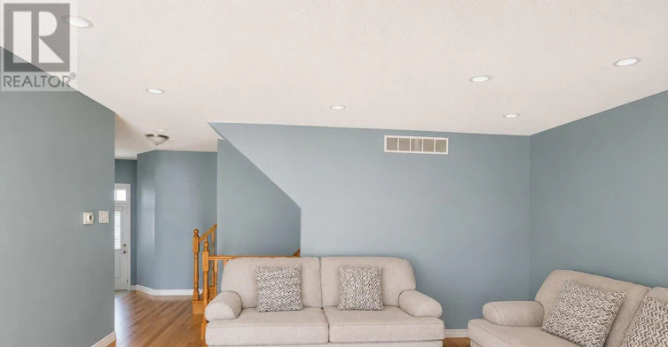UPPER-72 Newcastle Drive, Kitchener, ON, N2R 1X2 - 4