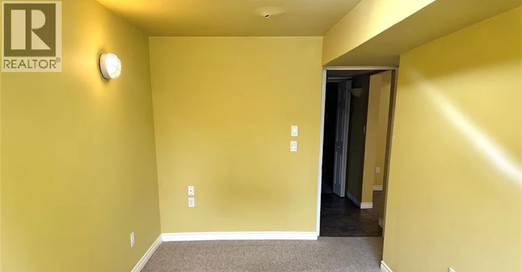 1011 Silverdale Drive, Windsor, ON, N9G 2R8 - 12
