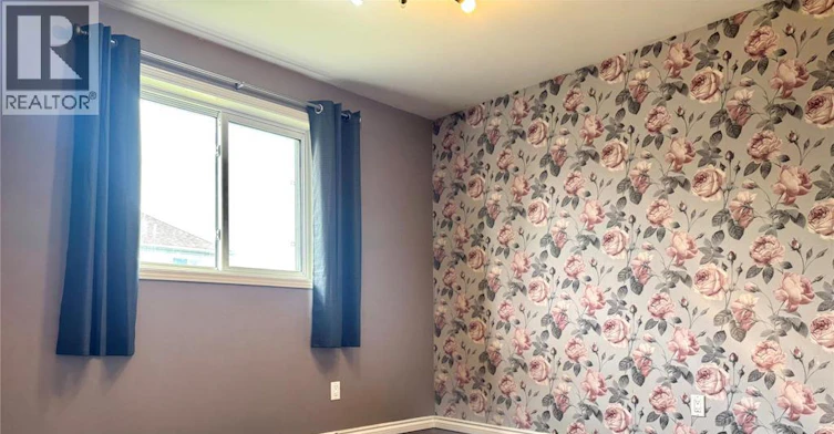 1011 Silverdale Drive, Windsor, ON, N9G 2R8 - 7