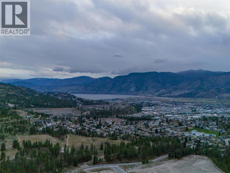 1092 Antler Drive, Penticton, BC, V2A 0J8 - 11