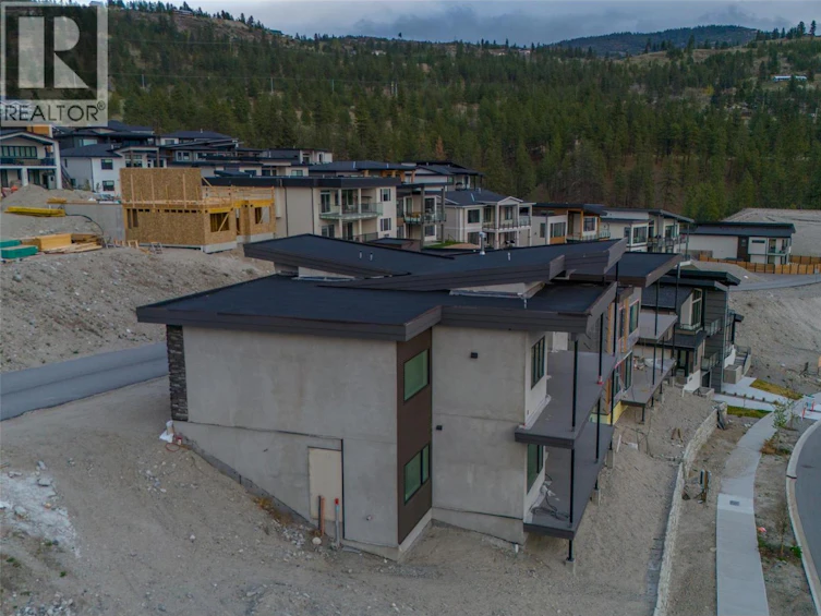 1092 Antler Drive, Penticton, BC, V2A 0J8 - 20
