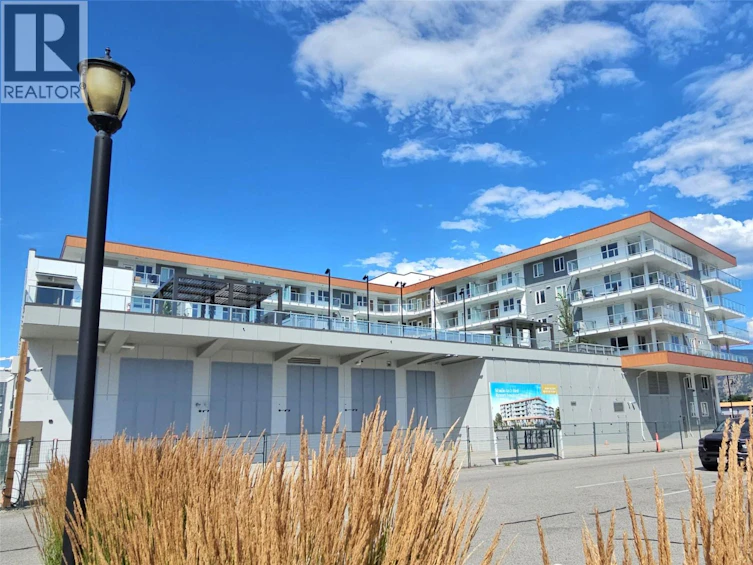 420-271 Wylie Street, Penticton, BC, V2A 0L3 - 27