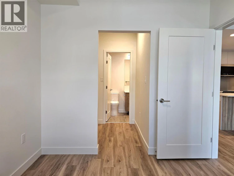 420-271 Wylie Street, Penticton, BC, V2A 0L3 - 18