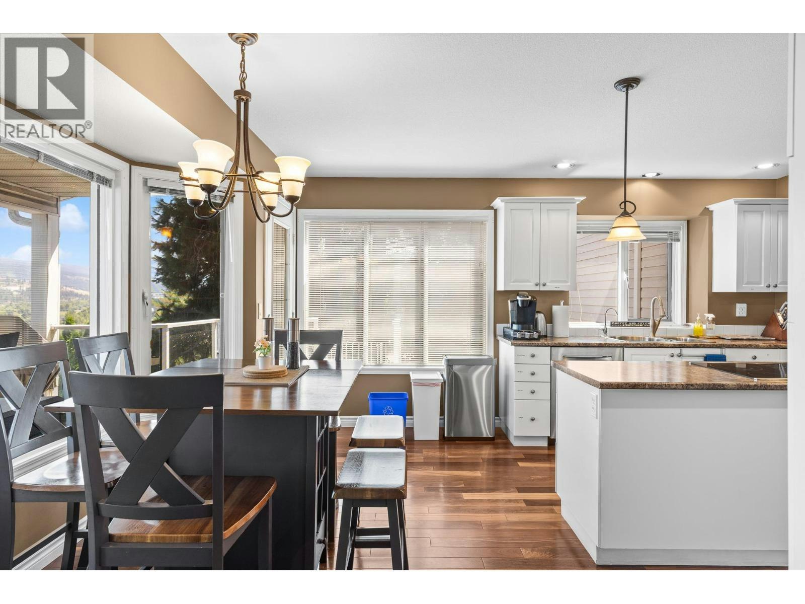 11523 Pretty Road, Lake Country, BC, V4V 1G6 - 12