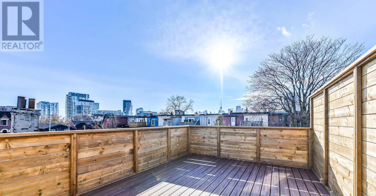 2-180 Broadview Avenue, Toronto, ON, M4M 2G5 - 13