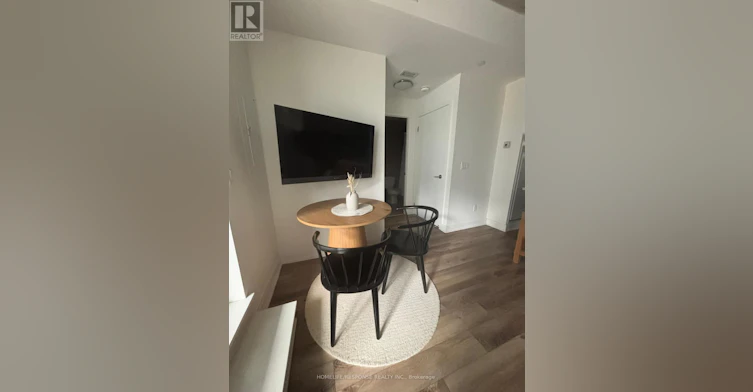 304-30 Baseball Place, Toronto, ON, M4M 0E8 - 5