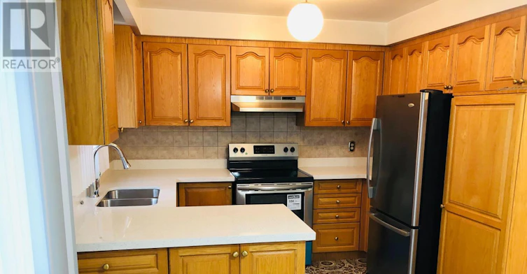 2114 Islington Avenue, Toronto, ON, M9P 3N9 - 4