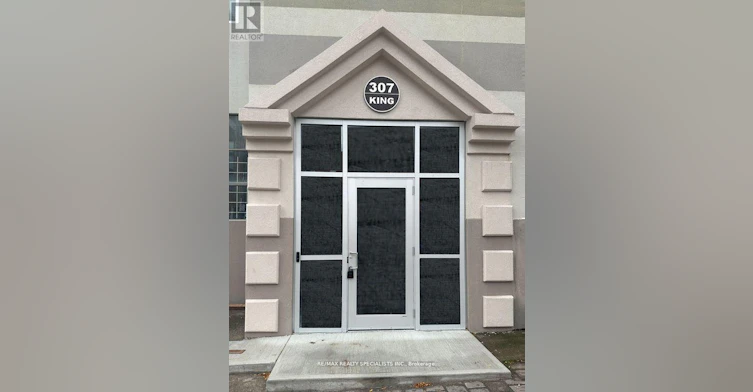 206-307 King Street E, Hamilton, ON, L8N 1C1