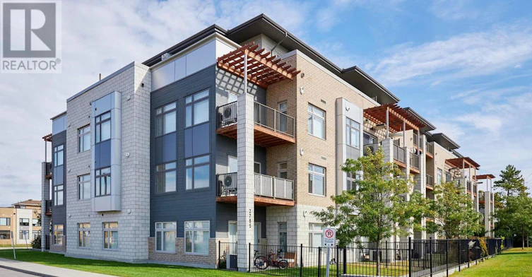 313-2785 Baseline Road, Ottawa, ON, K2H 0B7