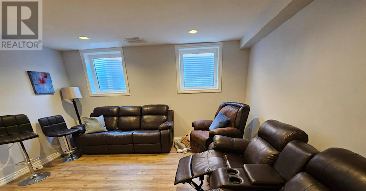20 Bird Court, Cambridge, ON, N1T 1V6 - 26