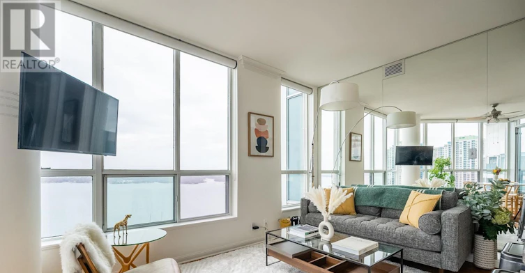 11-2811 230 Ph Queens Quay W, Toronto, ON, M5J 2Y7 - 7