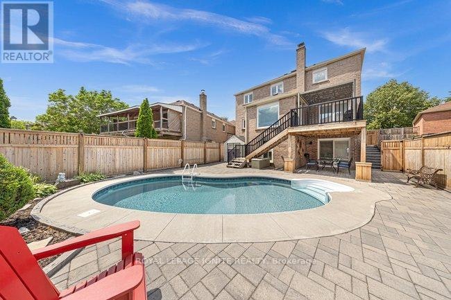 1003 Maury Crescent, Pickering, ON, L1X 1P6