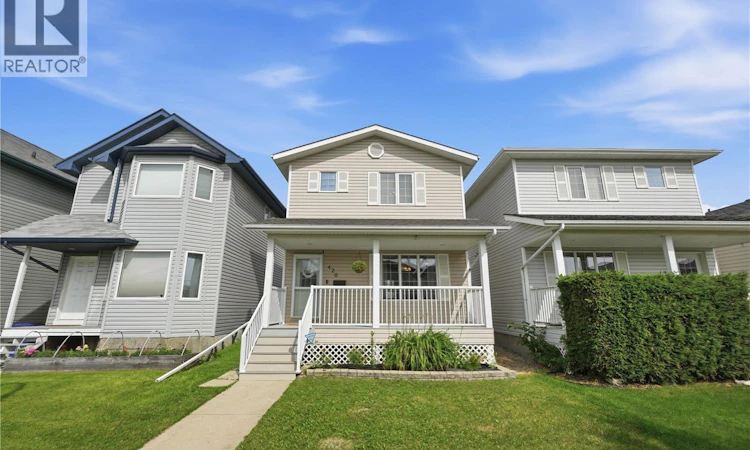 426 Rutherford Crescent