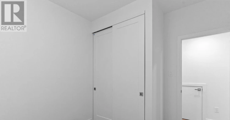 1-86 Kenwood Avenue, Toronto, ON, M6C 2S2 - 38