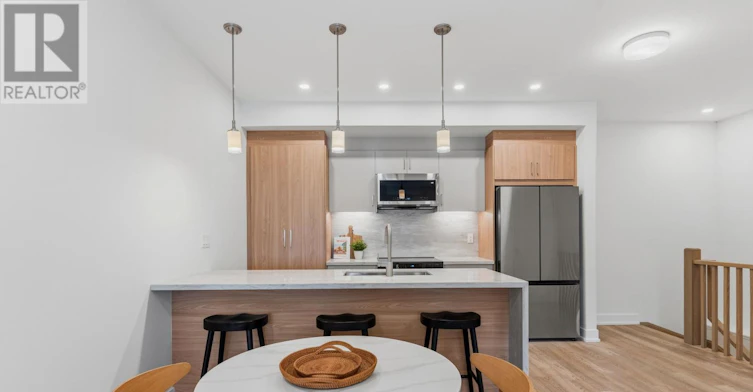 1-86 Kenwood Avenue, Toronto, ON, M6C 2S2 - 13