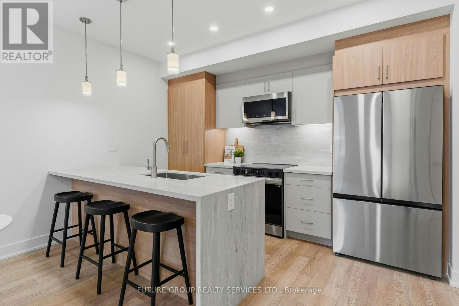 1-86 Kenwood Avenue, Toronto, ON, M6C 2S2 - 15